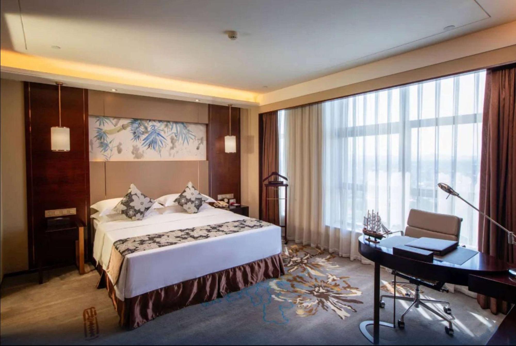 Hotel Ramada Yiyang Taojiang Exteriér fotografie