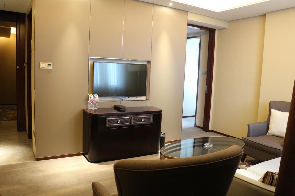 Hotel Ramada Yiyang Taojiang Exteriér fotografie