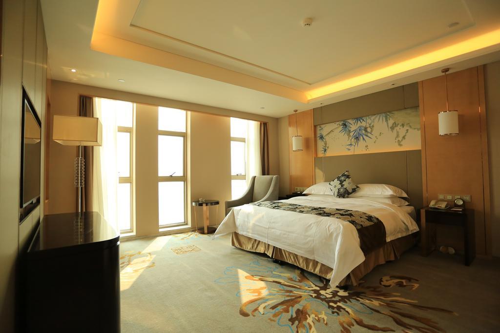 Hotel Ramada Yiyang Taojiang Exteriér fotografie