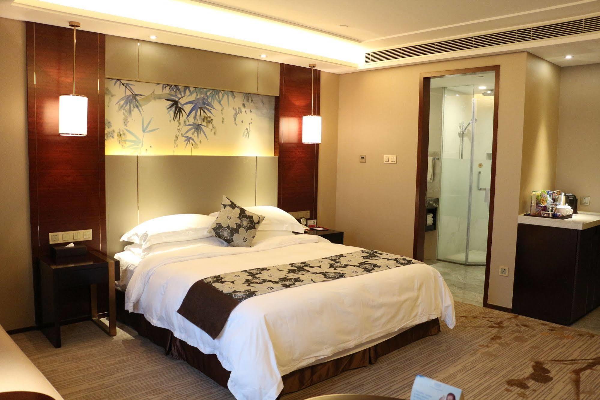 Hotel Ramada Yiyang Taojiang Exteriér fotografie